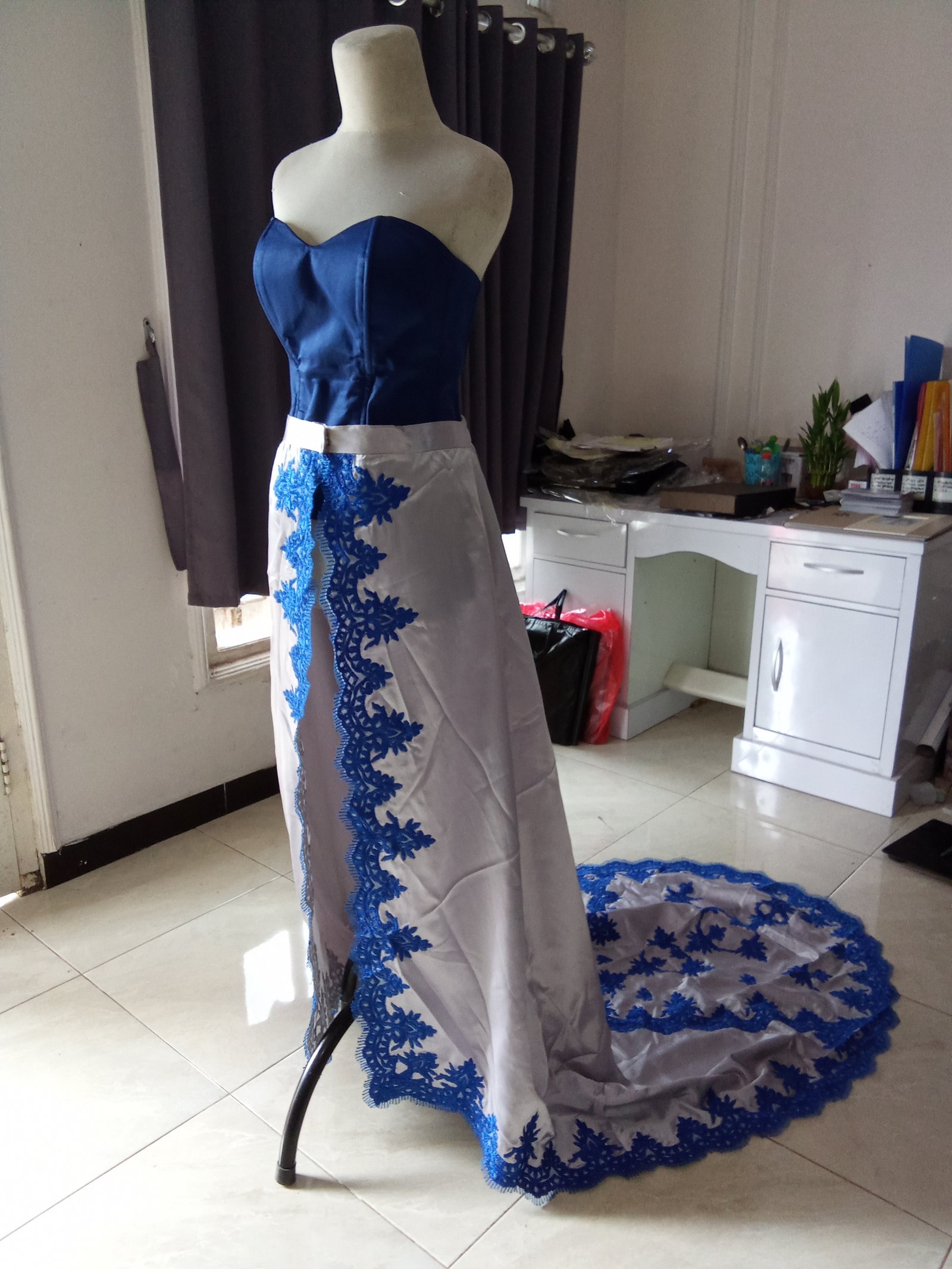 Rok ekor biru silver