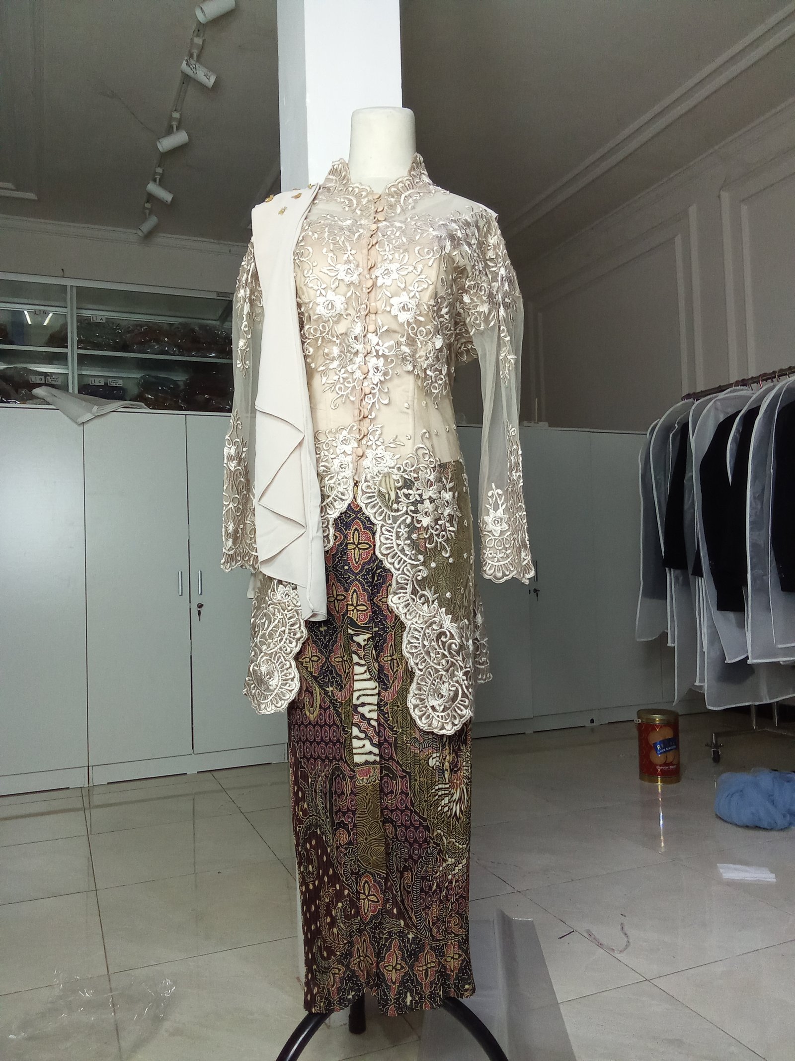 Kebaya mocca big size