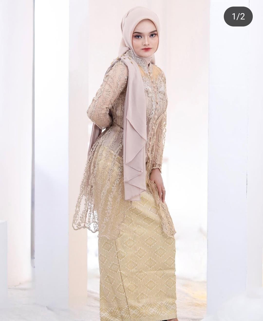 Kebaya ibu Mocca slayer